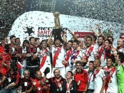 «Ривер Плейт» впервые выиграл Суперкубок Южной Америки